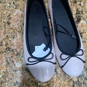 Brand new soft lamb leather ballet flats shoes size 7.5  light nude color, must!